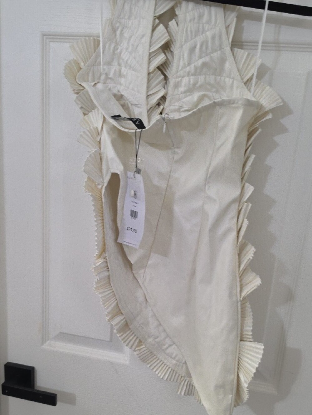 AKIRA Ivory Sculptural Pleated V-Neck Top - Picture 4 of 5